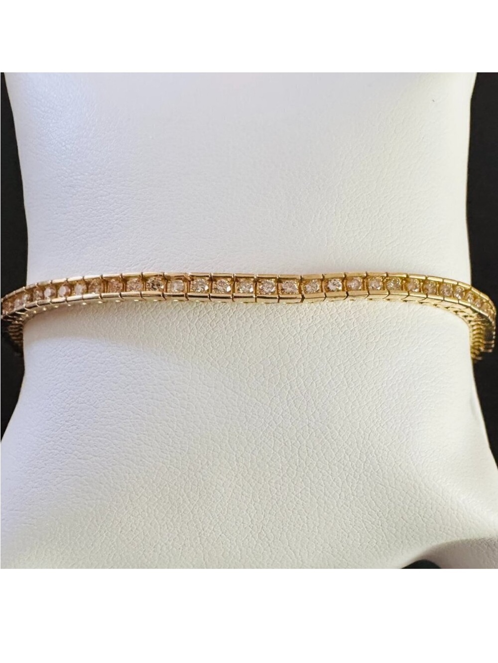 14K Yellow Gold and Diamonds Tennis Bracelet Box Channel set